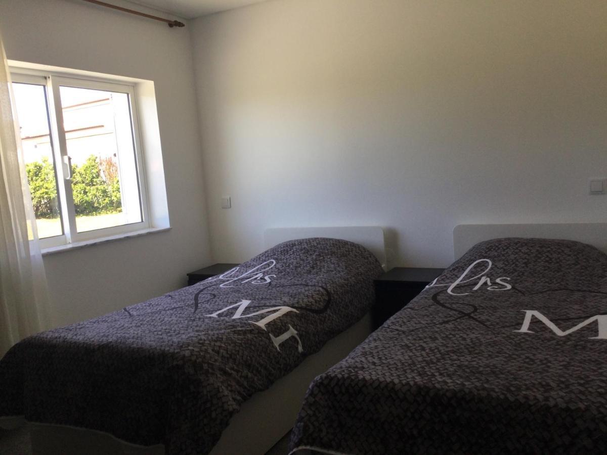 Room Villa Ribeiro Pilgrims Way To Santiago Bike A Garage For Marinhas Esposende Esterno foto