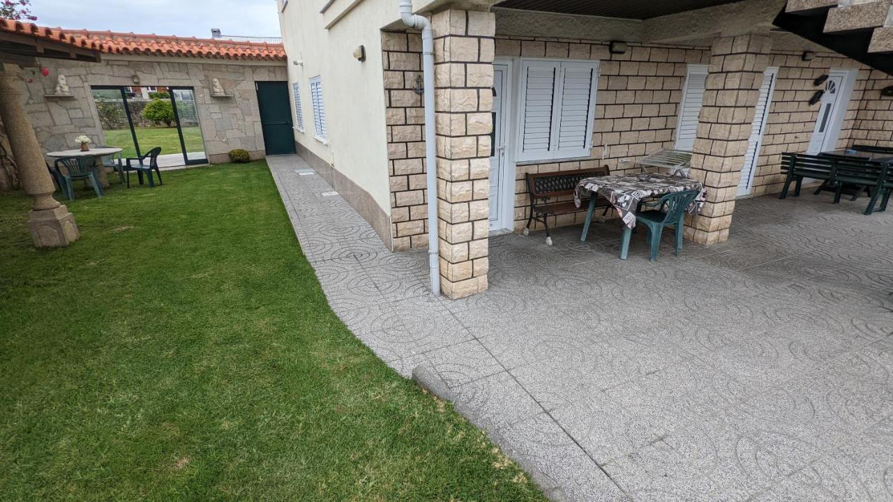 Room Villa Ribeiro Pilgrims Way To Santiago Bike A Garage For Marinhas Esposende Esterno foto